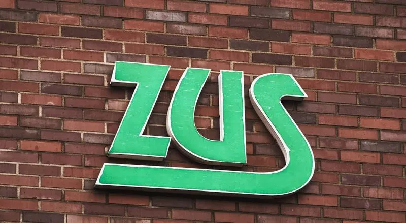 Jak uniknąć błędów w aplikacji o chorobowe z ZUS po ustaniu zatrudnienia?